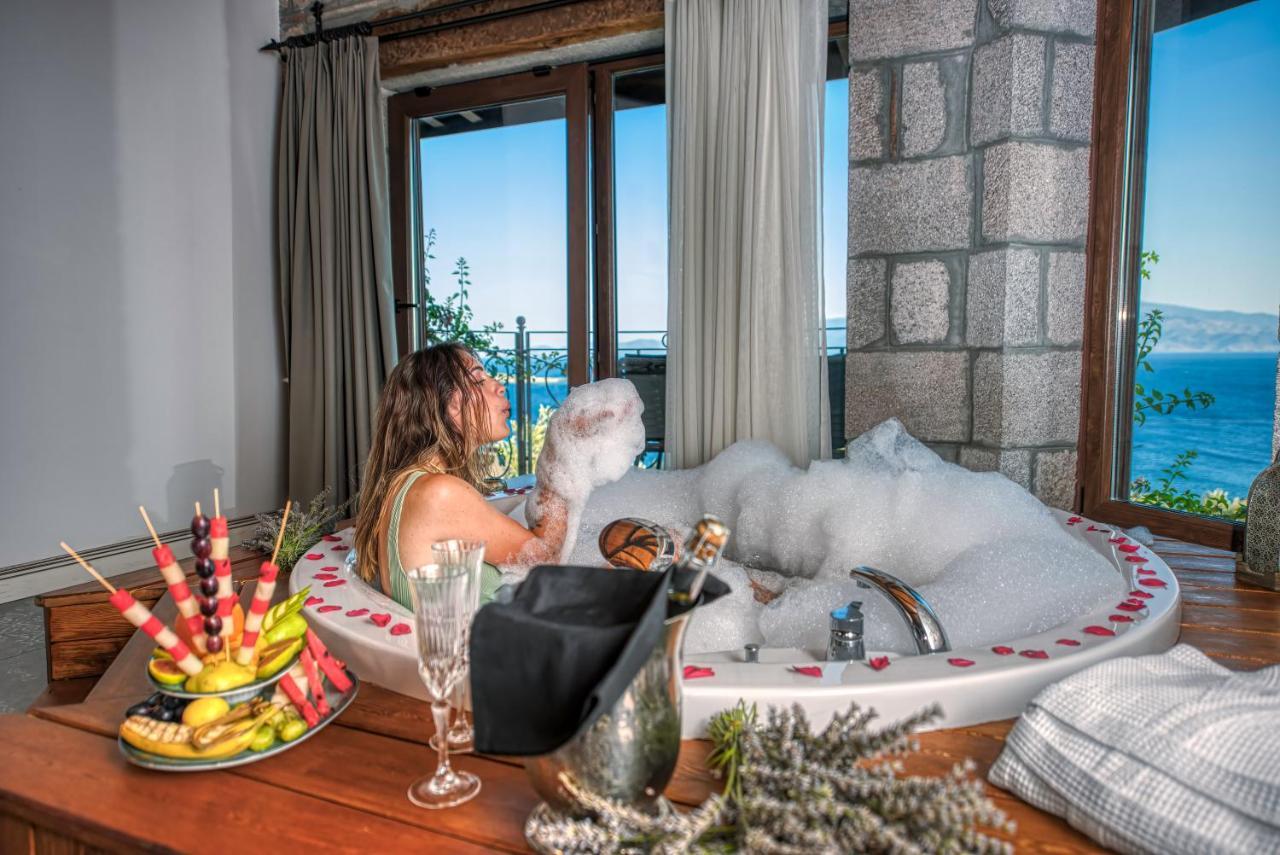 Assos Dionysos Special Class Hotel Adults Only 12 Years Kültér fotó